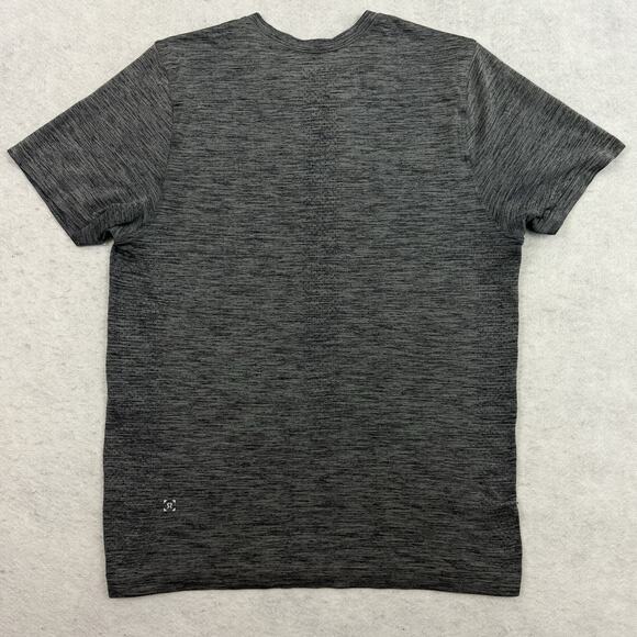 Lululemon Men’s Metal Vent Tech T Shirt Grey Crew Tee Medium Lightweight - Picture 5 of 10